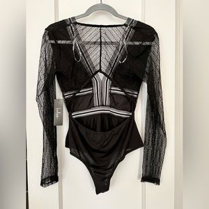 Lulu’s Black Lace Bodysuit-Size S